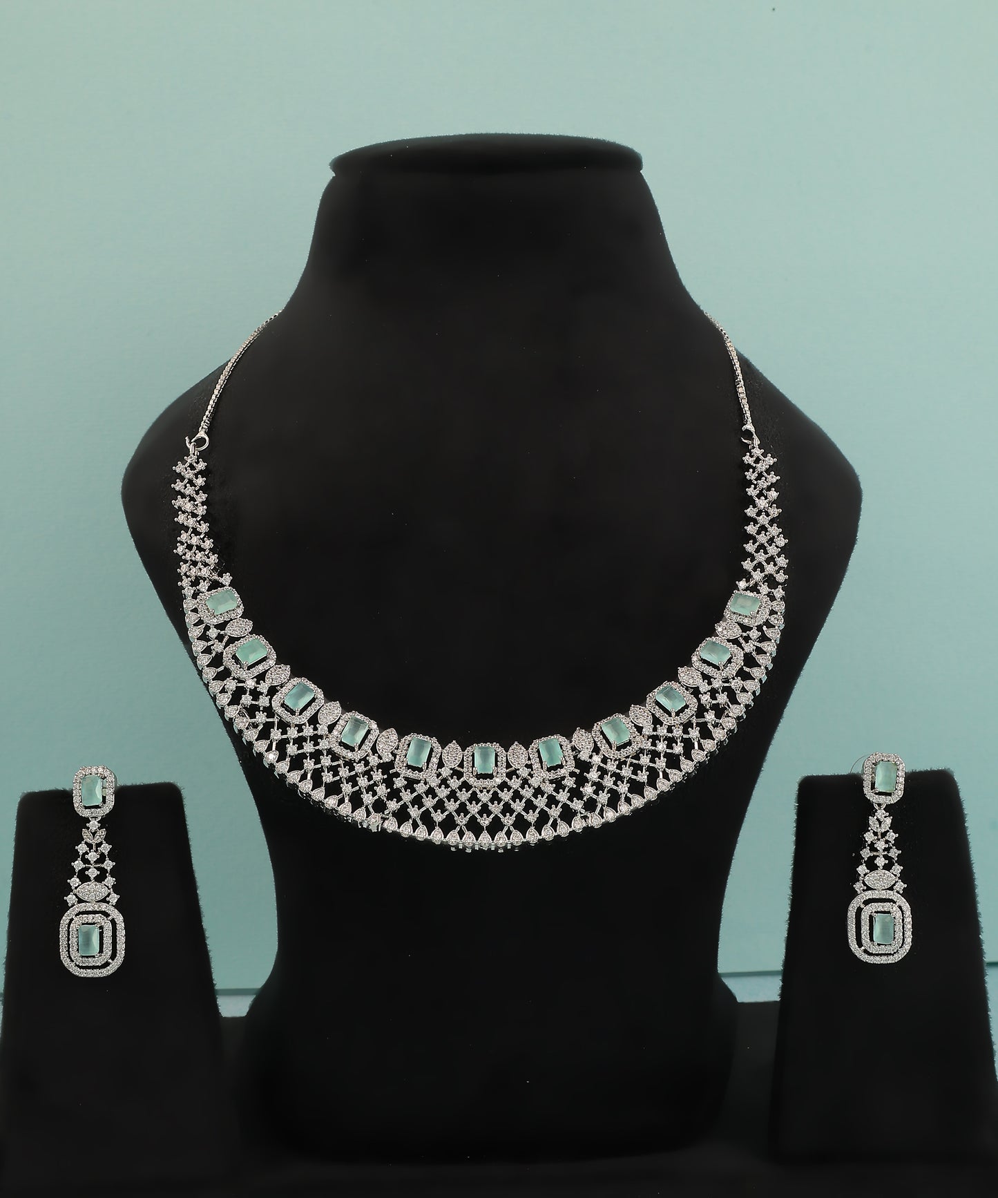 Sea Green Mesh Artificial Diamond Necklace Set