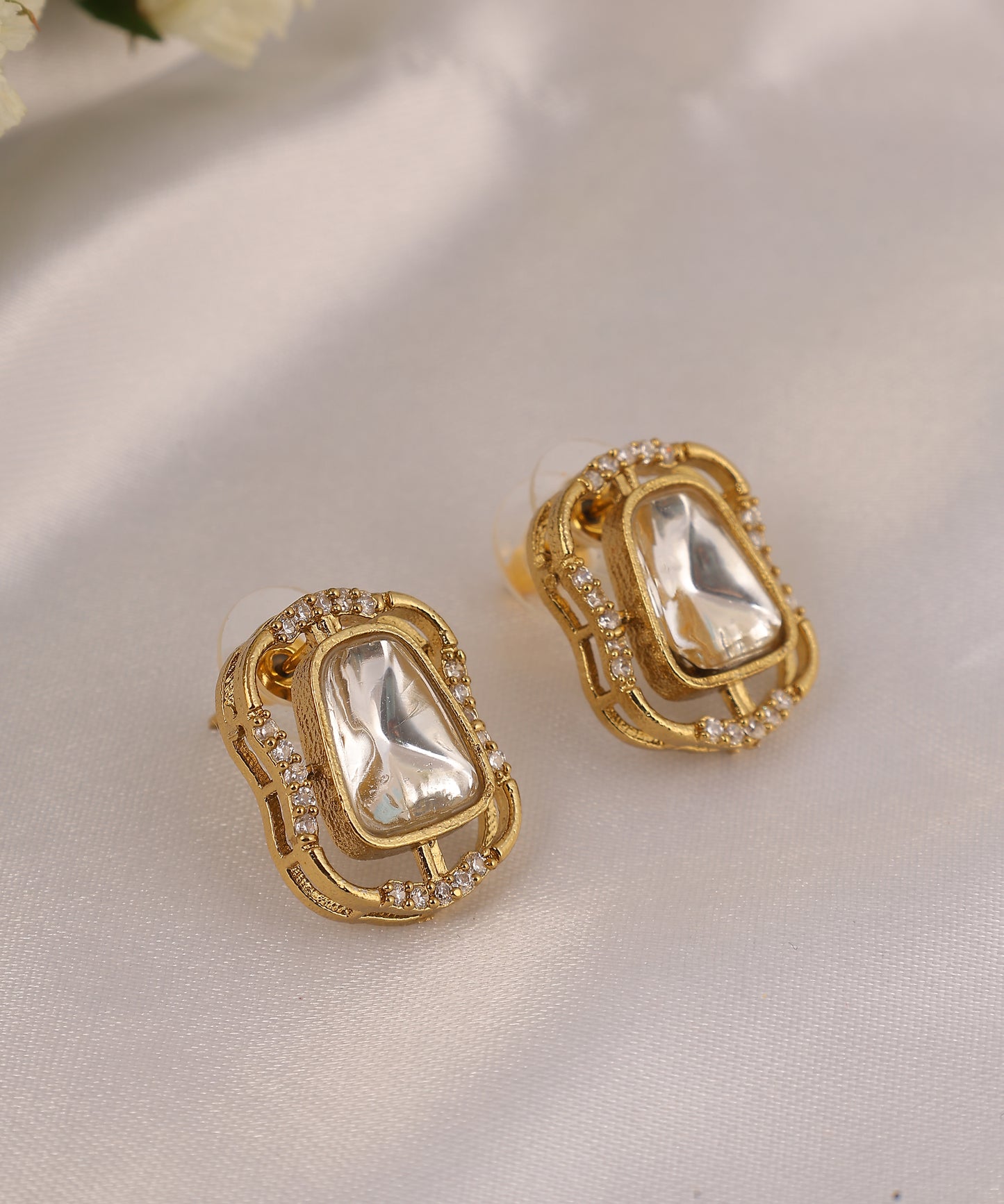 Stone Studded Polki Studs/Earrings
