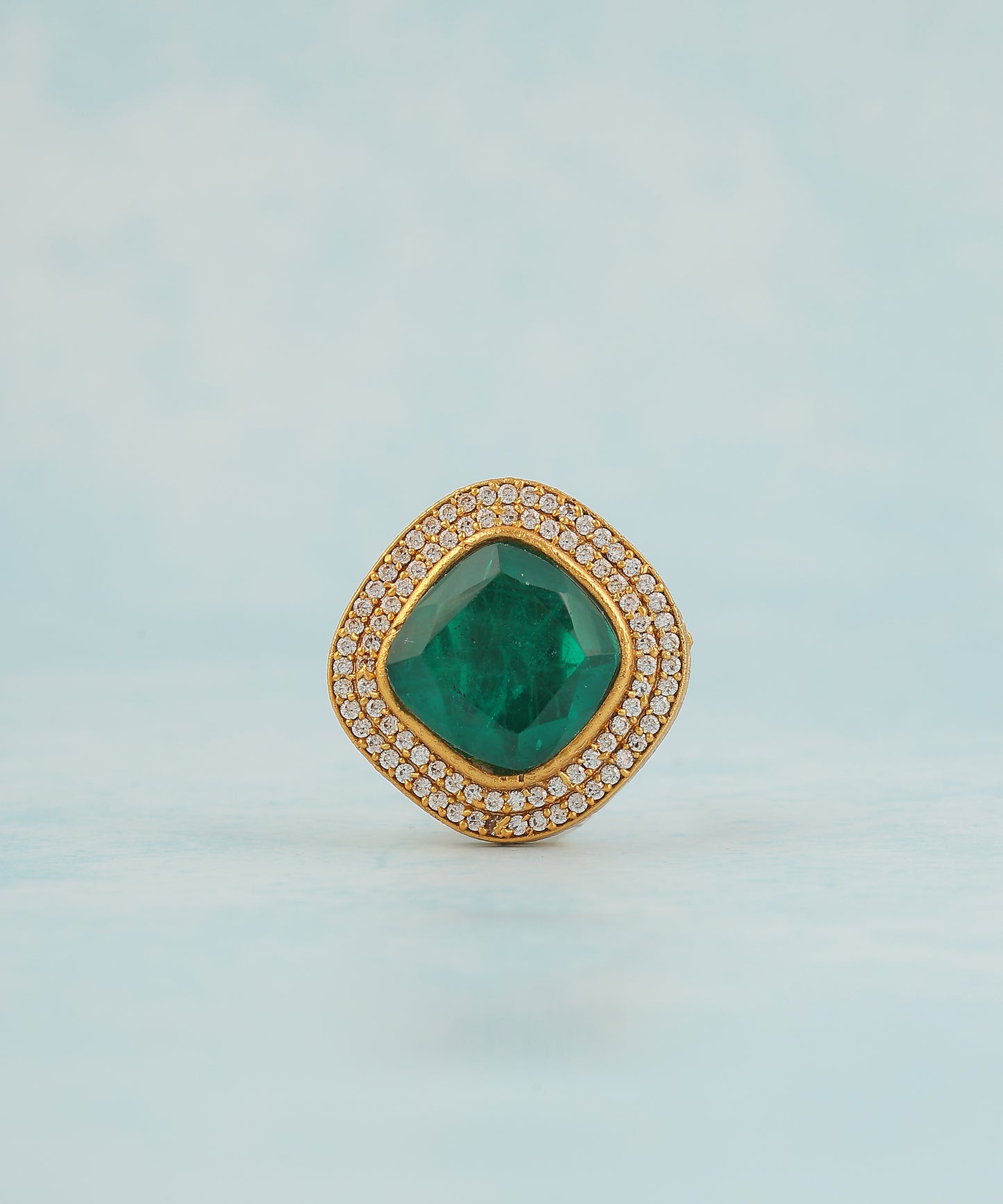 Emerald Hydro Stone Studded Ring