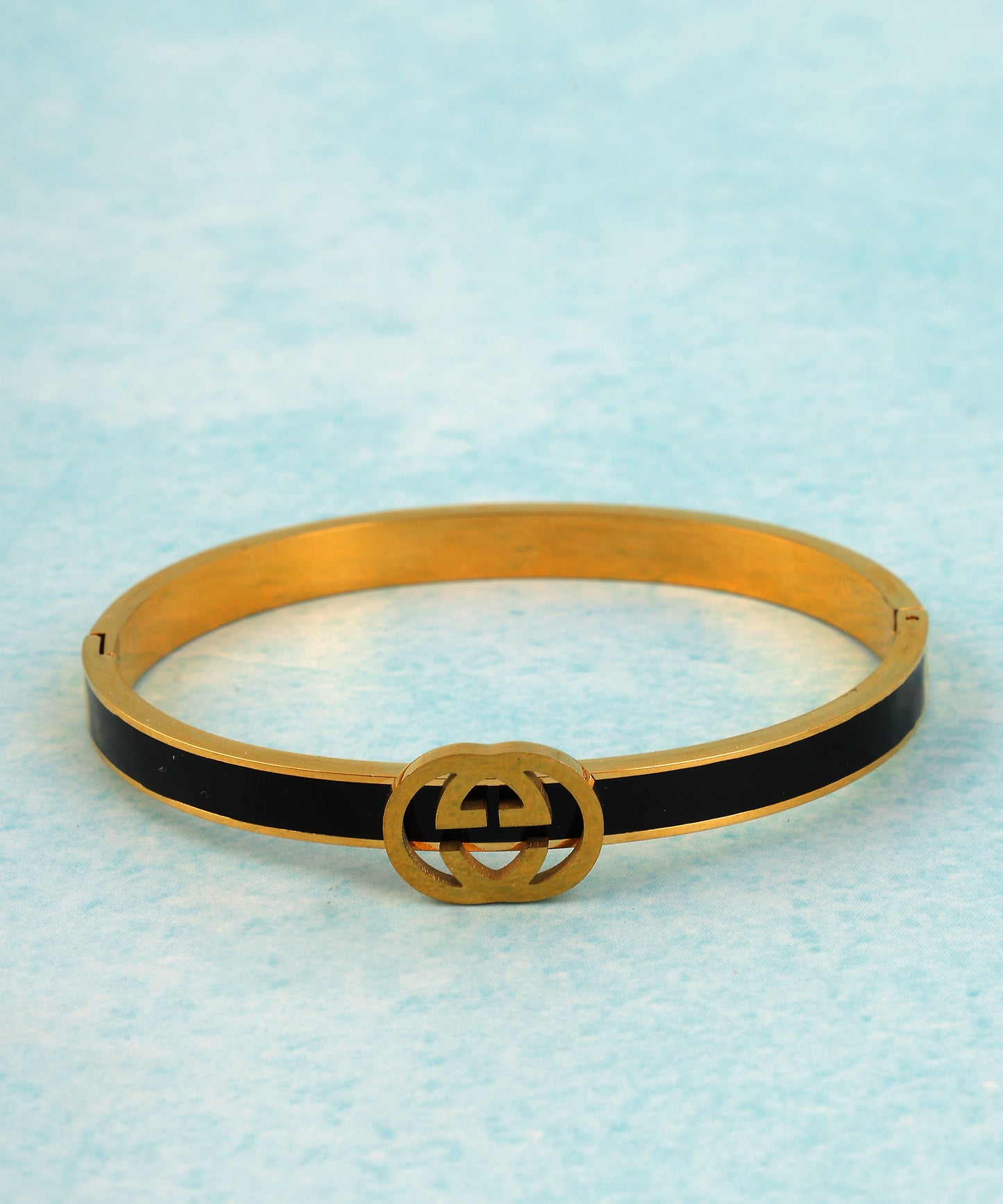 Gold Plated Floral Charm Bracelet