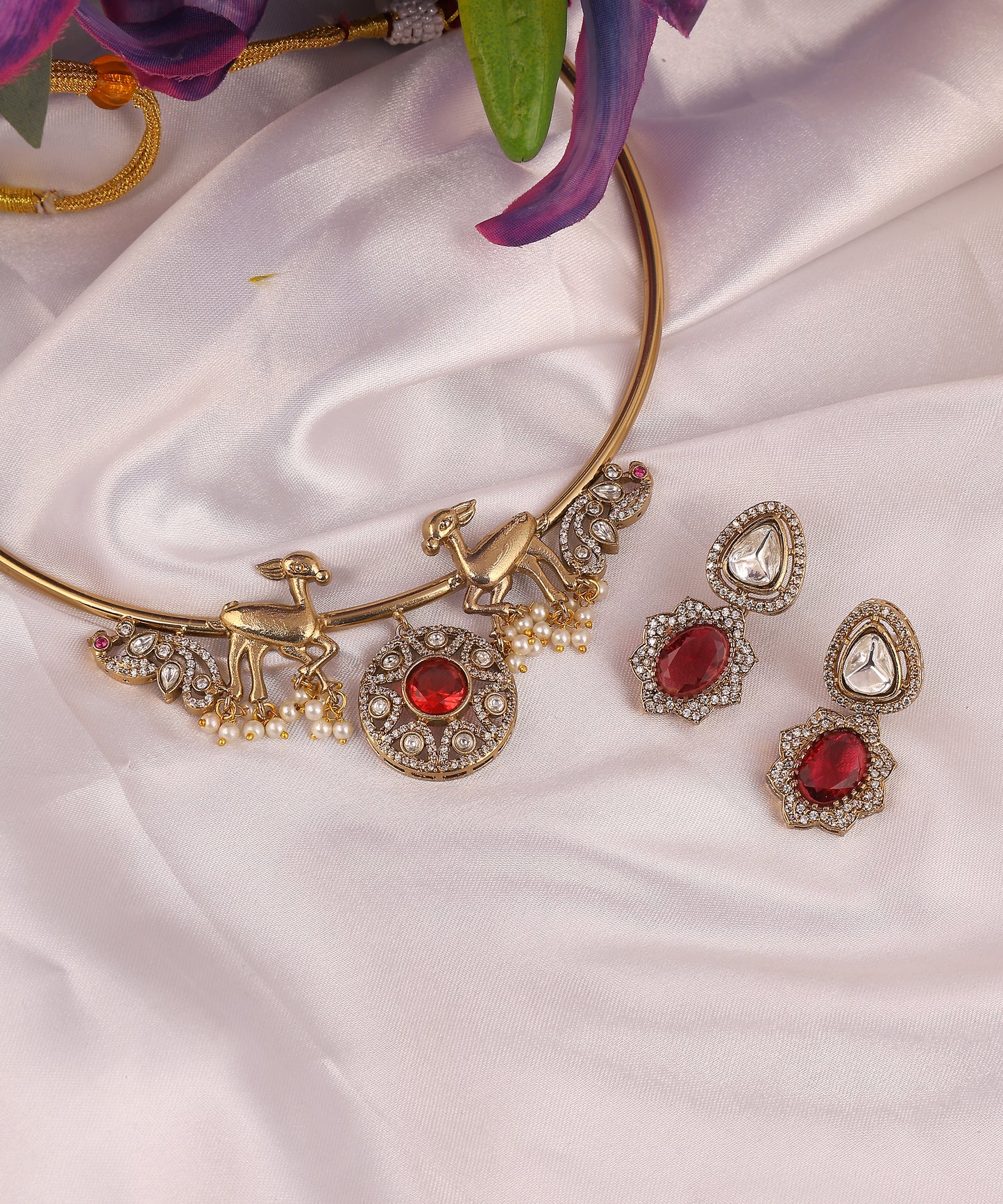 Mayurah Hasli/Necklace In Ruby