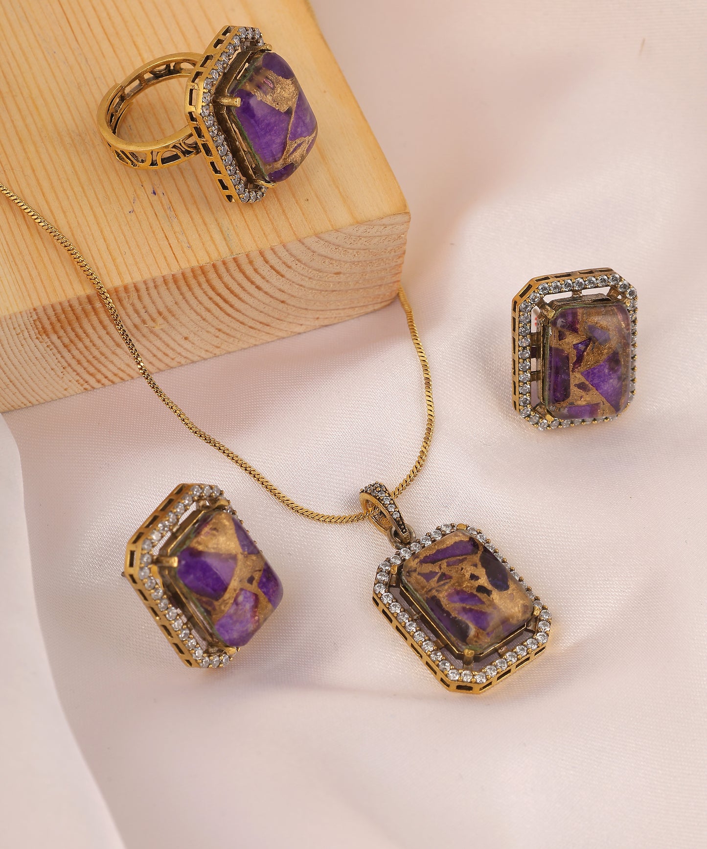 Purple Doublet Stone Chain Necklace With Ring