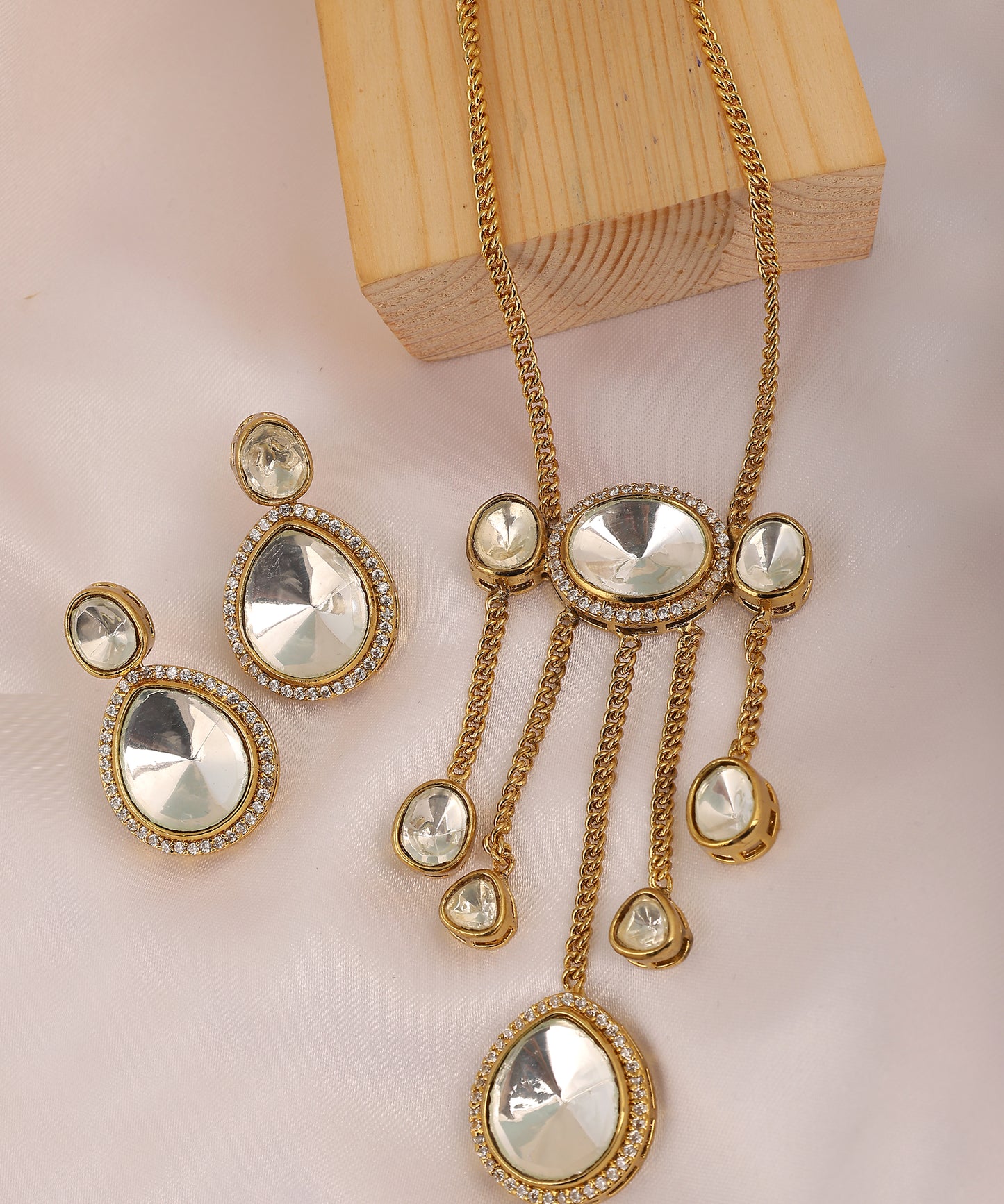 Multiple Polki Drops Chain Necklace
