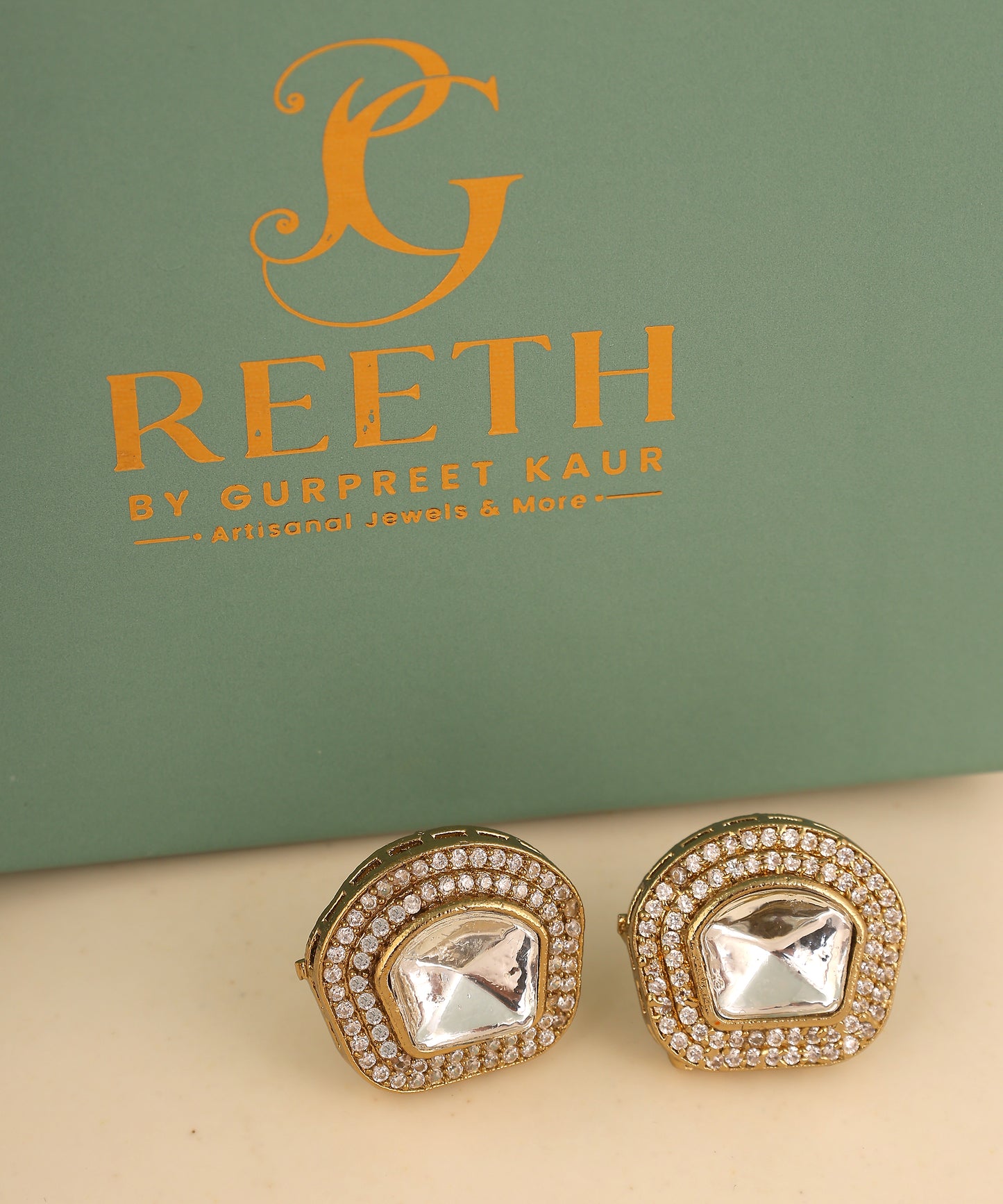 Polki Stone Studded Studs/Earrings