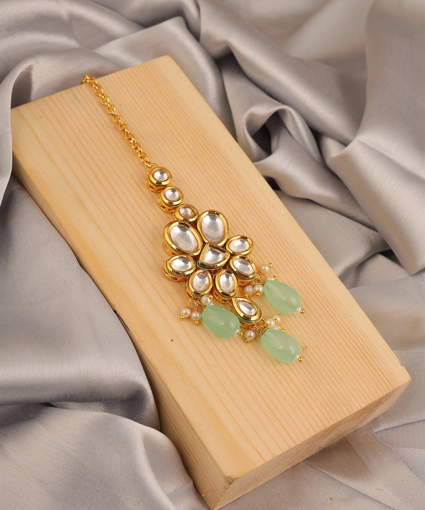 Kundan And Mint Green Drops Maangtikka