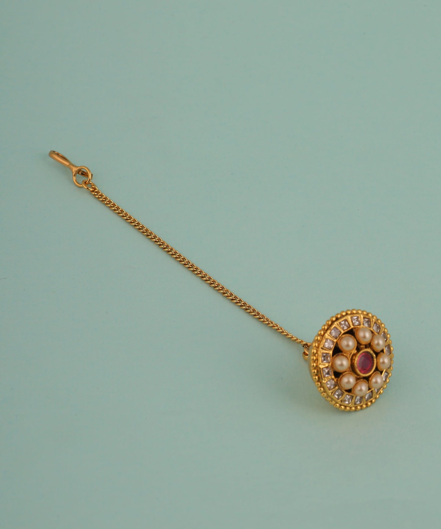 Kundan And Pearl Bandola/Maangtikka