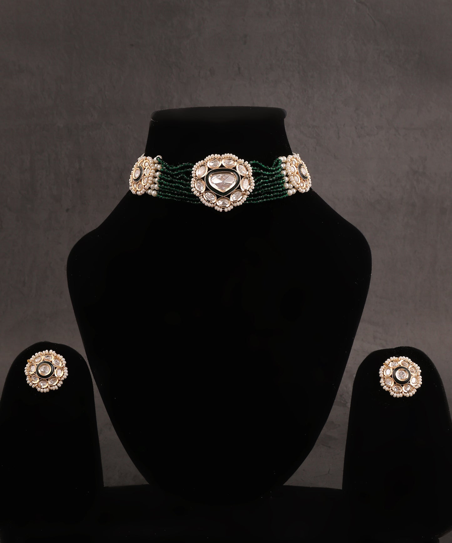 Green Beads And Pearl Polki Choker