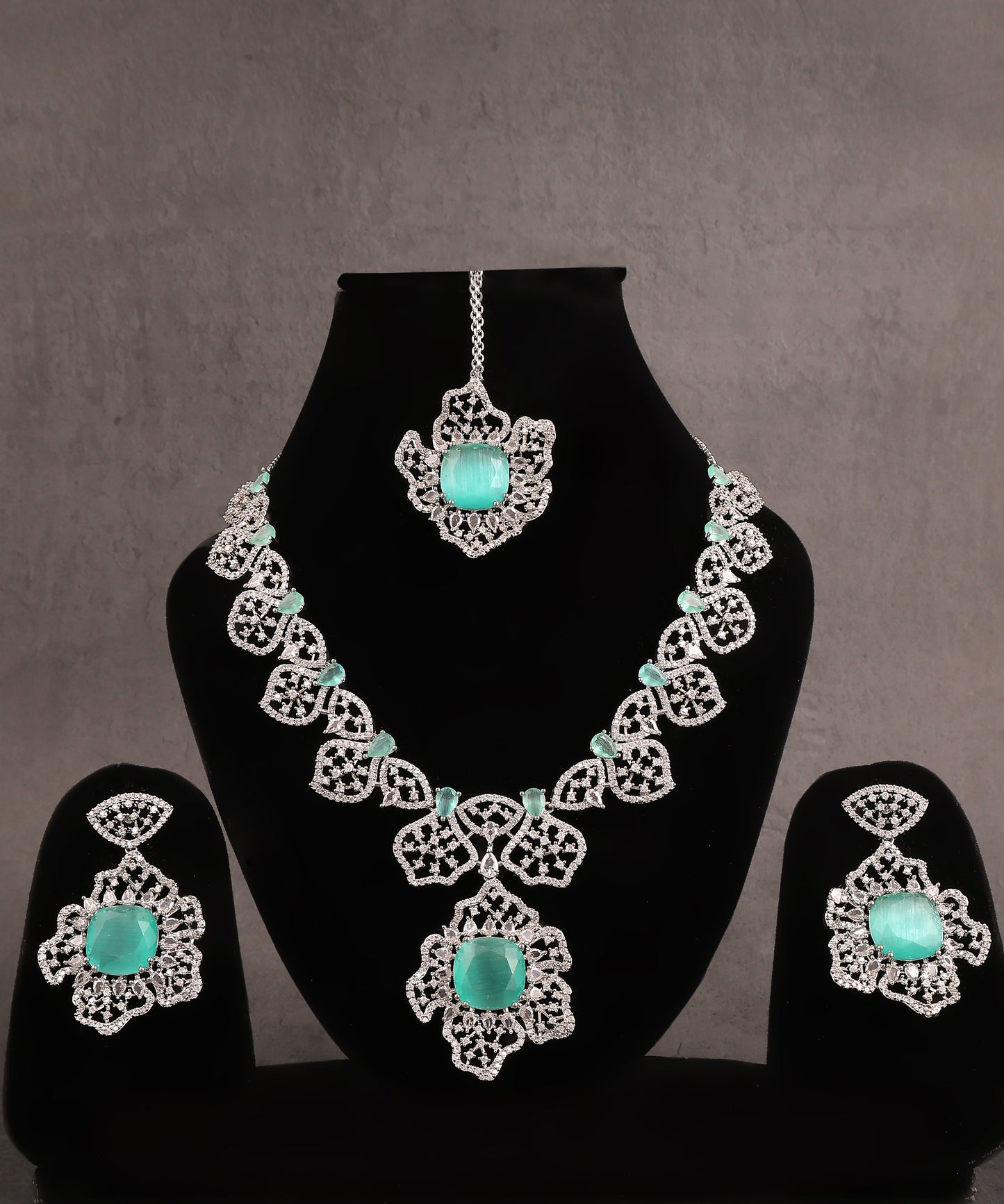 Sea Green Statement Floral Necklace With Maangtikka