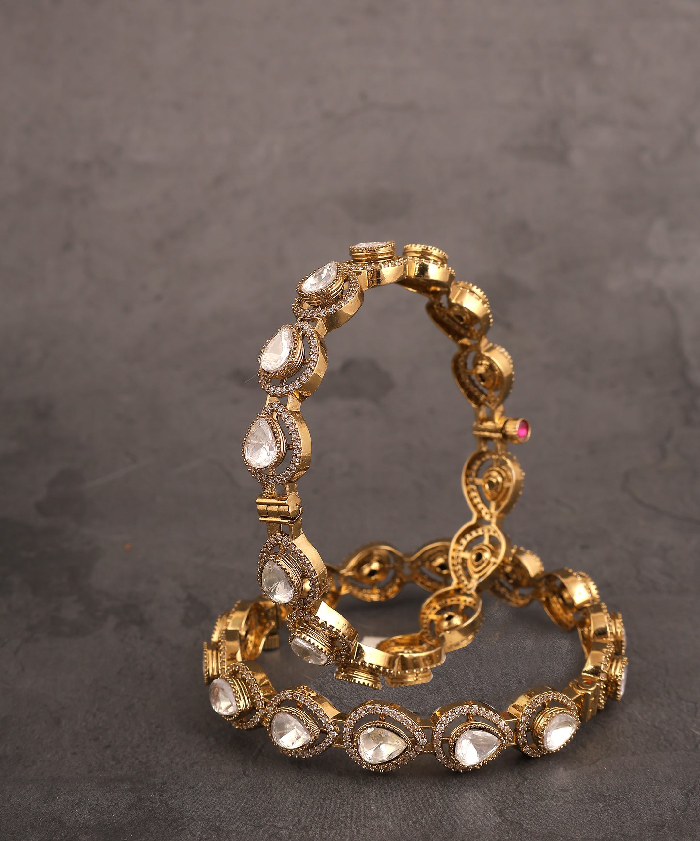 Tear Drop Shaped Polki Studded Bangles