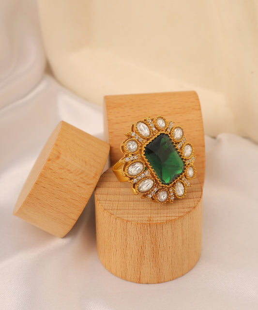 Polki And Emerald Studded Ring