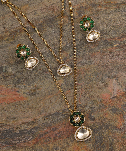 Sleek Polki Necklace In Mehendi Gold Finish