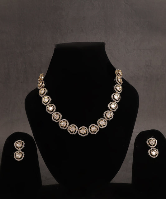 Sleek Polki Necklace In Mehendi Gold Finish