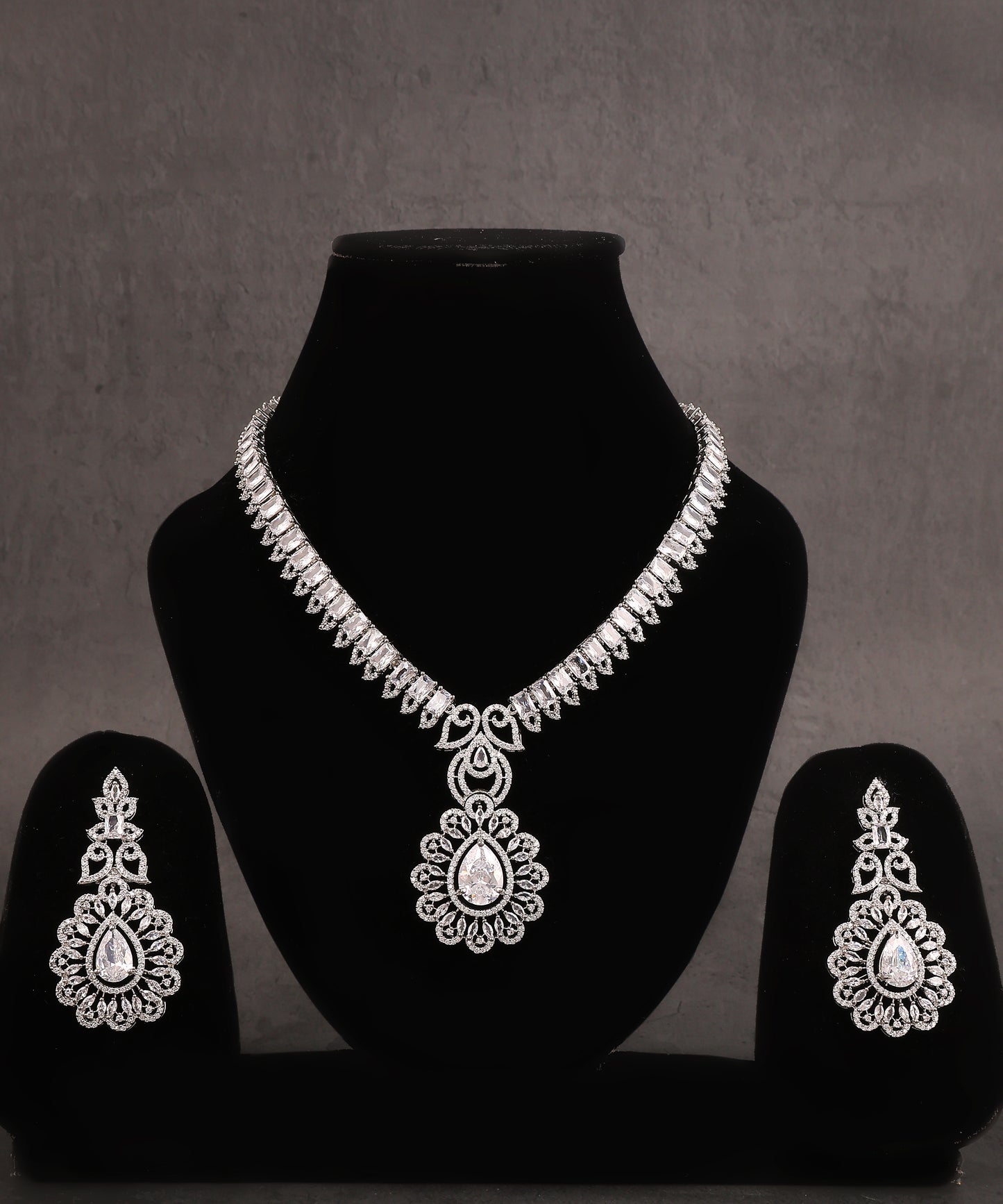 Eliza Necklace Featuring Artificial Diamonds And Statement Drop