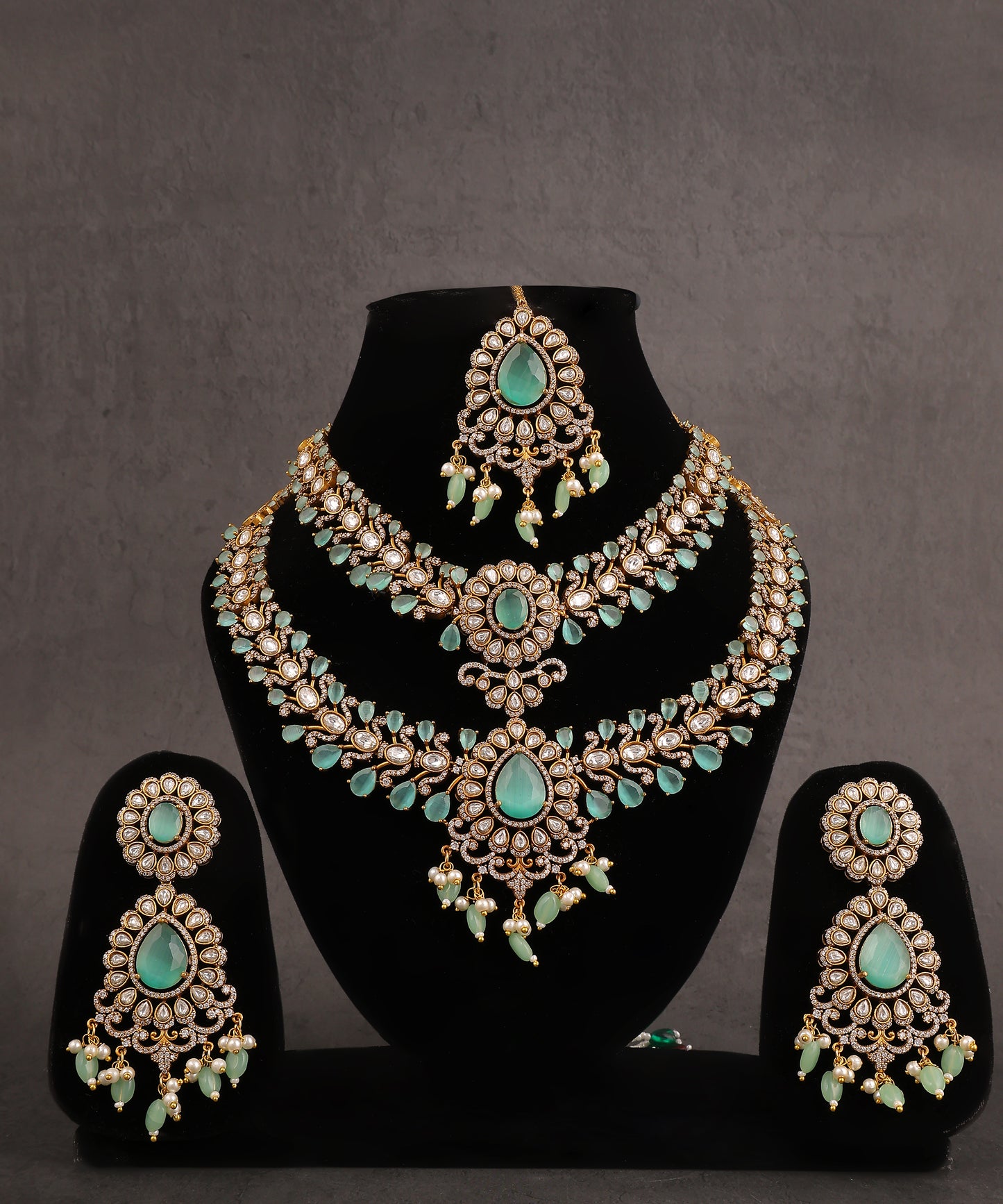 Apsara Mint Green Polki Layered Necklace With Maangtikka