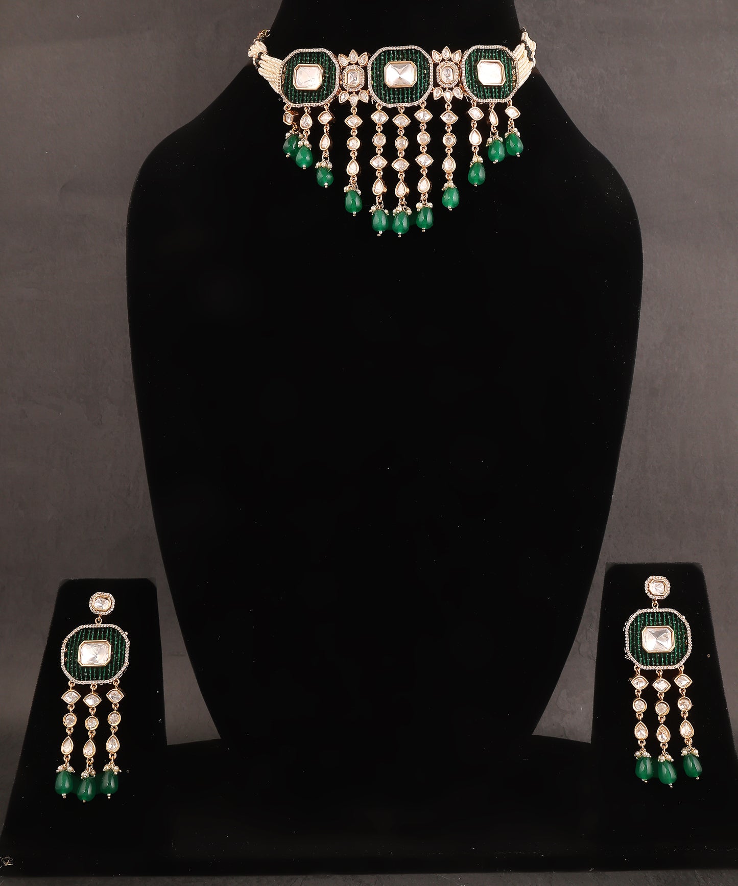 Jharokha Necklace Featuring Polki Stones, Emerald Beads And Pearls