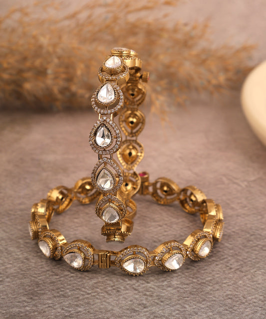 Tear Drop Shaped Polki Studded Bangles
