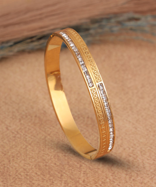 Anti Tarnish Bracelet With Signature Cutwork And Stone Embellishment